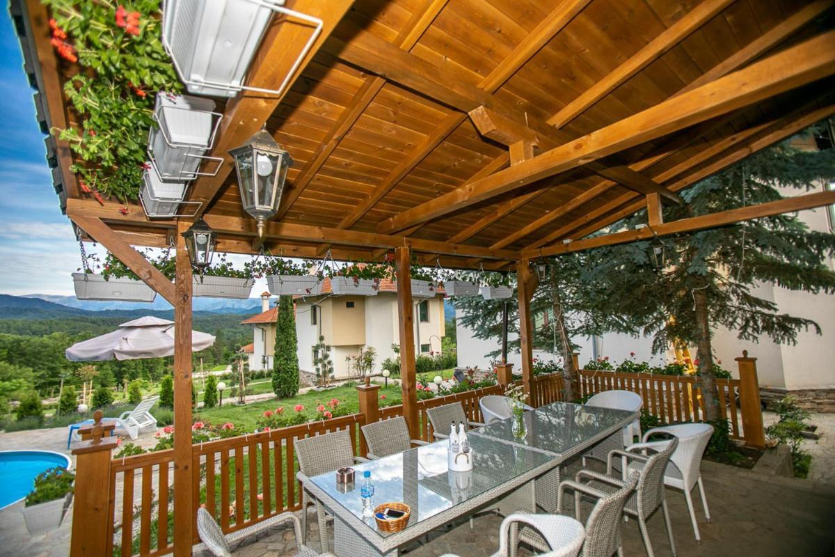 Vila Gardenia Gumoshtnik Exterior foto